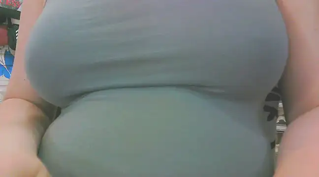 Snapshot of keepmepregnantT chatting on 03-09-25, 12:42 keepmepregnantT online show from 03-09-25, 12:42