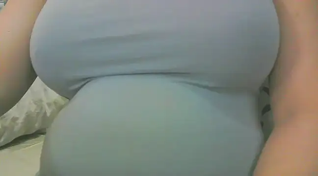 Snapshot of keepmepregnantT chatting on 03-14-25, 09:03 keepmepregnantT online show from 03-14-25, 09:03