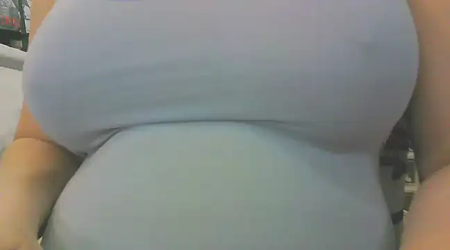 Snapshot of keepmepregnantT chatting on 03-14-25, 12:07 keepmepregnantT online show from 03-14-25, 12:07