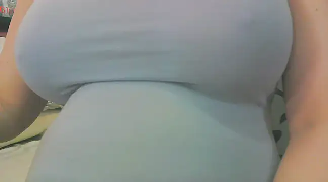 Snapshot of keepmepregnantT chatting on 03-16-25, 10:00 keepmepregnantT online show from 03-16-25, 10:00