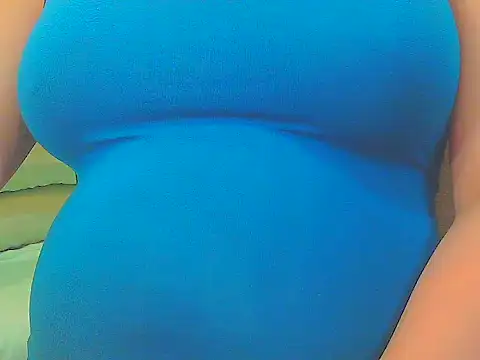 Snapshot of keepmepregnantT chatting on 09-11-25, 10:26 keepmepregnantT online show from 09-11-25, 10:26