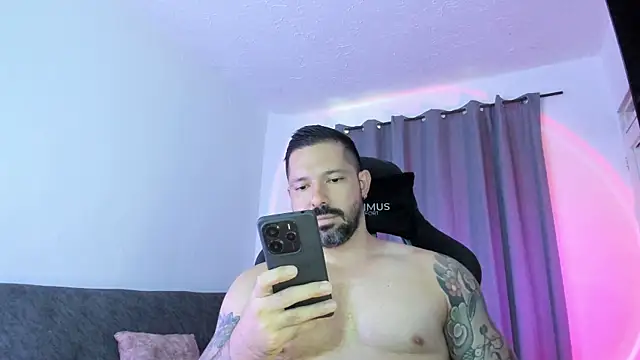 Pierre Vidal online show from 05-27-26, 03:31