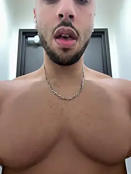 Snapshot of pimentfort77 chatting on 03-21-25, 12:06 pimentfort77 online show from 03-21-25, 12:06