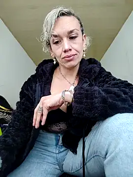 sexymarilyncolombia online show from 03-13-25, 01:40