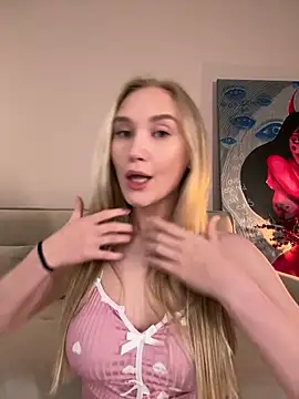 MariaTull online show from 04-22-26, 08:21