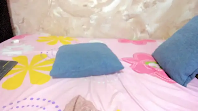 tiffanystonne online show from 03-20-25, 05:15