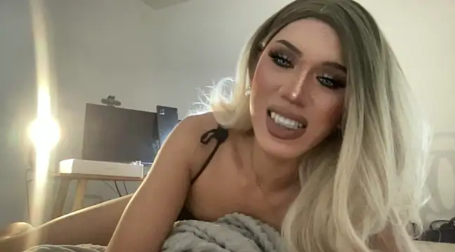 Ts glamxxxx online show from 02-20-25, 03:56