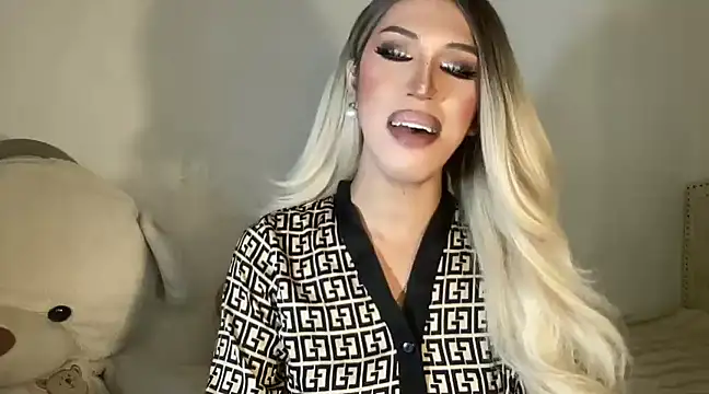 Ts glamxxxx online show from 02-21-25, 12:49