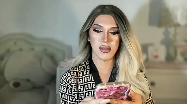 Ts glamxxxx online show from 02-28-25, 05:26