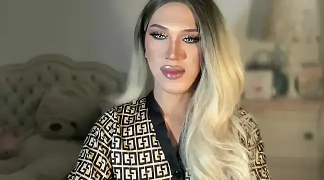 Ts glamxxxx online show from 03-02-25, 03:37