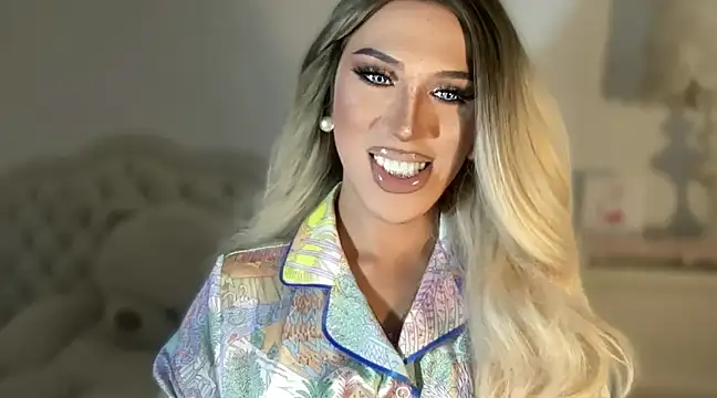 Ts glamxxxx online show from 03-12-25, 01:51