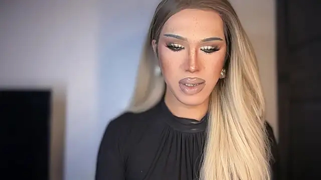 Ts glamxxxx online show from 01-18-26, 02:04