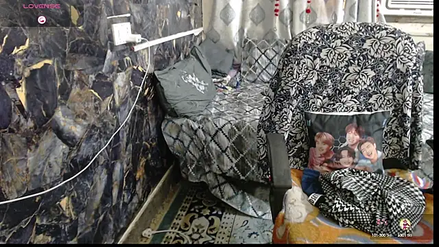 Snapshot of sexyrihana1 chatting on 09-16-25, 06:58 sexyrihana1 online show from 09-16-25, 06:58