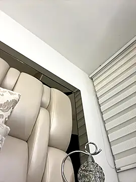 ALISSON FOXXX1 online show from 11-11-25, 11:27