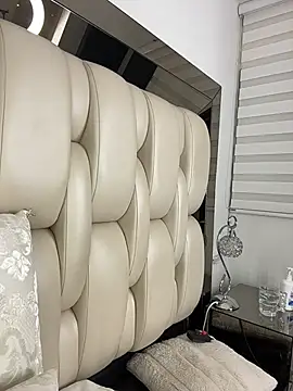 ALISSON FOXXX1 online show from 02-22-26, 02:56