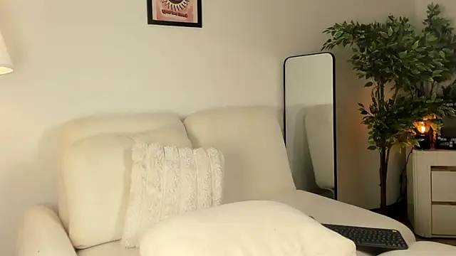im anie online show from 06-05-26, 09:15