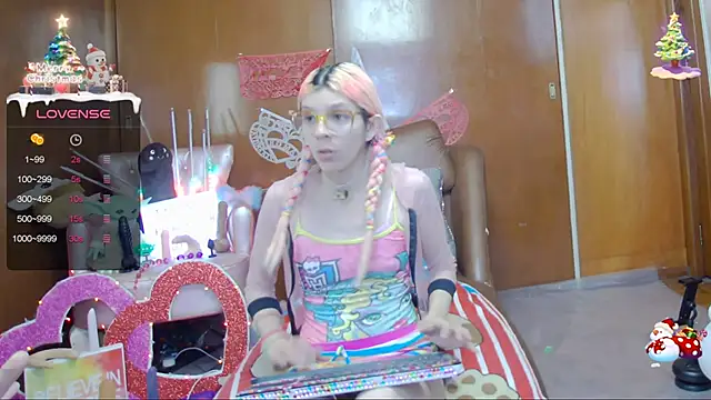 Skinygirl online show from 02-23-25, 12:41