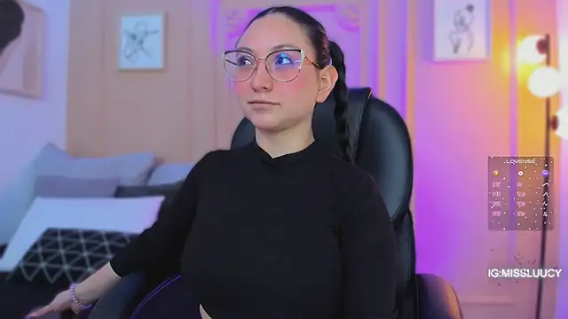 lucy neil online show from 03-14-26, 02:39