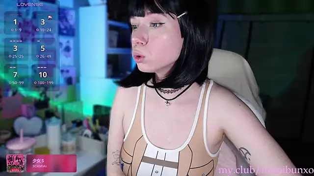 freya sunny online show from 04-28-26, 04:17