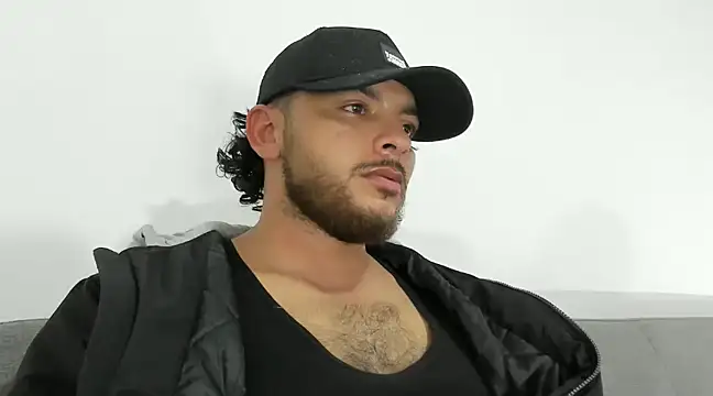 tuyo1995 online show from 02-06-25, 02:55