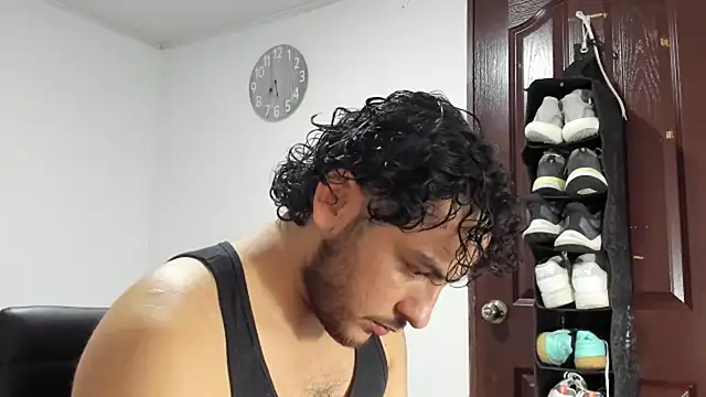 tuyo1995 online show from 03-13-25, 12:27