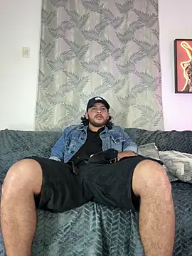 tuyo1995 online show from 11-18-25, 03:12