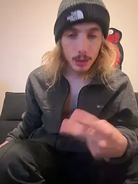 trippyski online show from 12-29-24, 08:11