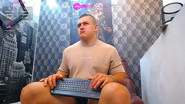 Leonsmoron online show from 04-17-26, 03:09