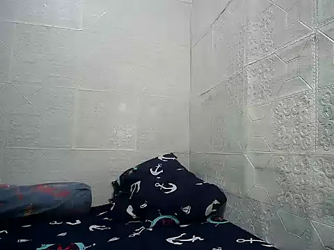 Snapshot of sweethotmom chatting on 11-28-25, 12:46 sweethotmom online show from 11-28-25, 12:46