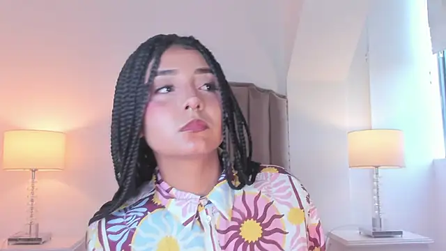 Emma Torres   online show from 06-29-26, 12:38