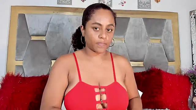 Snapshot of BellaKarla chatting on 01-11-25, 10:51 BellaKarla online show from 01-11-25, 10:51
