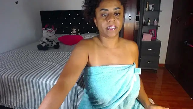 Snapshot of BellaKarla chatting on 09-16-25, 08:54 BellaKarla online show from 09-16-25, 08:54