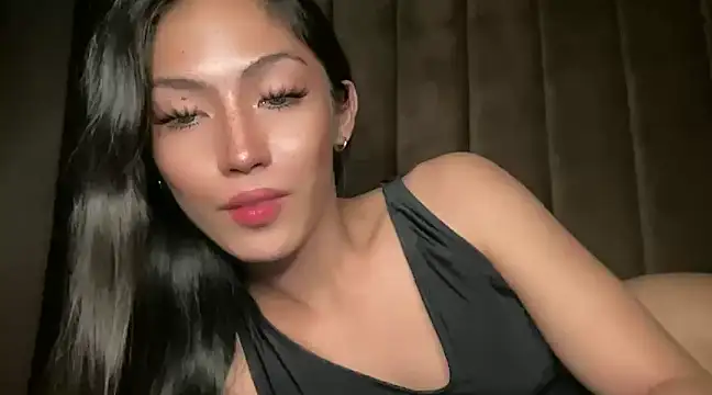 Bella Gordon online show from 01-03-25, 01:48