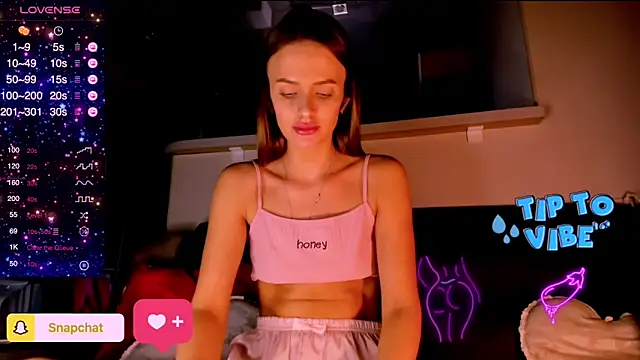 Snapshot of madina_taher chatting on 02-24-25, 10:36 madina taher online show from 02-24-25, 10:36