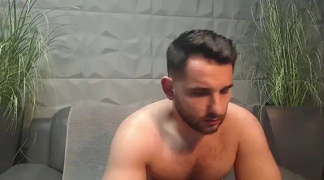 Antoniodiamond online show from 02-18-25, 08:14