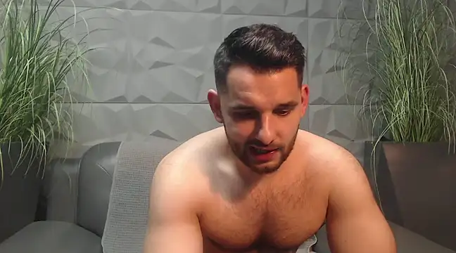 Antoniodiamond online show from 03-01-25, 08:21