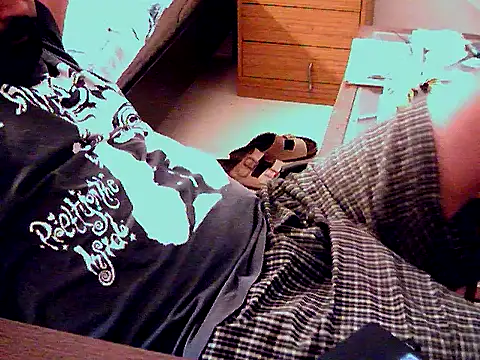 aksxi1 online show from 01-19-26, 05:44