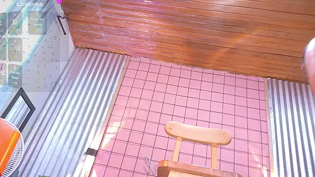 mensia hernandz online show from 09-30-25, 01:27