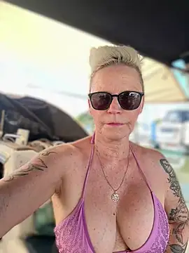 German Milf online show from 06-17-26, 09:34