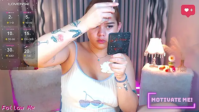 Snapshot of Ella_Fantasiax chatting on 01-08-26, 05:26 Ella Fantasiax online show from 01-08-26, 05:26