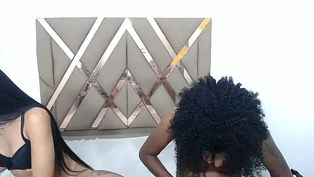 lizeth keilyn online show from 02-23-26, 02:47