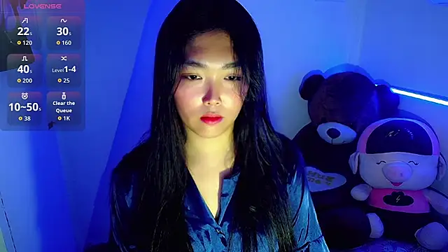 TR4NSCUTI3 online show from 09-11-25, 11:54