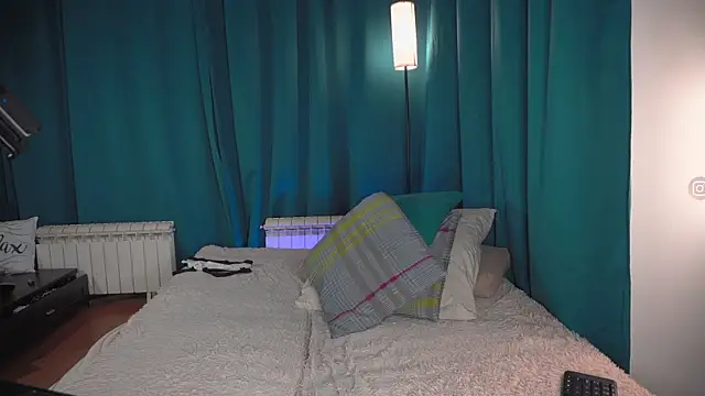 VIktorSecret online show from 11-28-25, 04:15