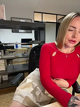 EmaSalis online show from 02-15-25, 06:55