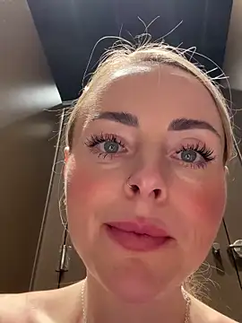 EmaSalis online show from 03-03-25, 12:37