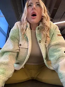 EmaSalis online show from 03-17-26, 08:50