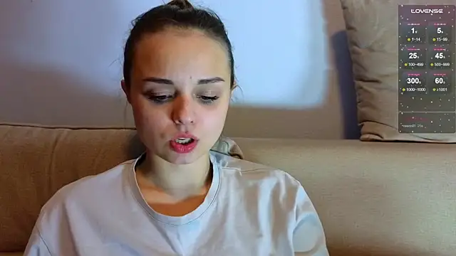 Snapshot of Misss_Vikk chatting on 02-22-25, 06:30 Misss Vikk online show from 02-22-25, 06:30