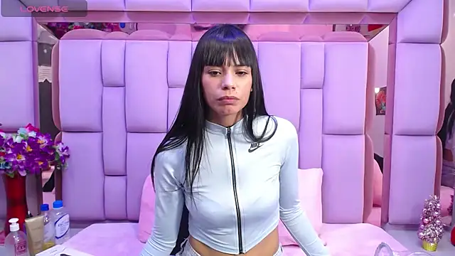 kylie seex online show from 12-19-25, 02:51