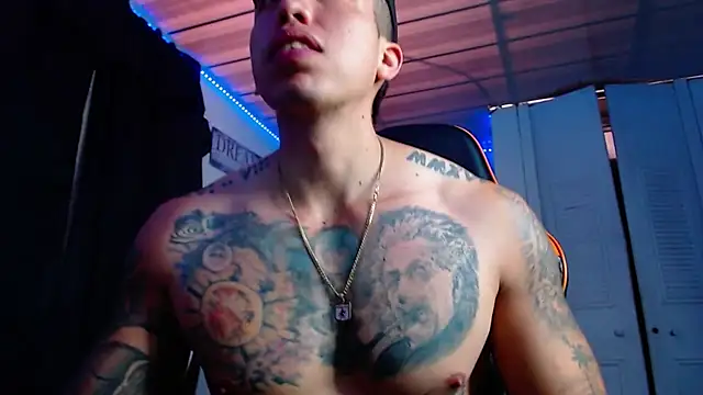 Adam Hudsond online show from 10-22-25, 02:28