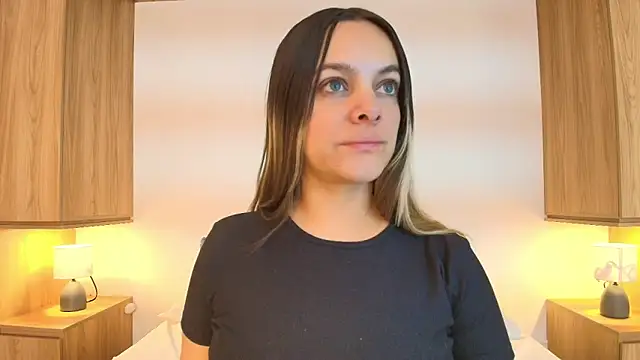 Isabella Harley online show from 09-26-25, 12:42